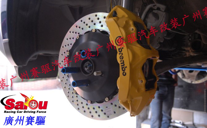 英菲尼迪FX35 FX50專用意大利brembo gt版剎車套裝 FX35競(jìng)技版剎車套裝