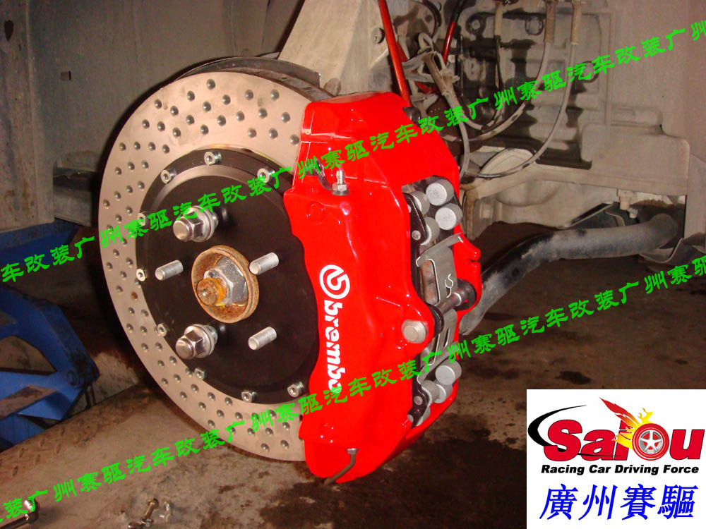 英菲尼迪EX35升級(jí)BREMBO大六活塞卡鉗套裝 可選355MM/362MM剎車(chē)盤(pán)